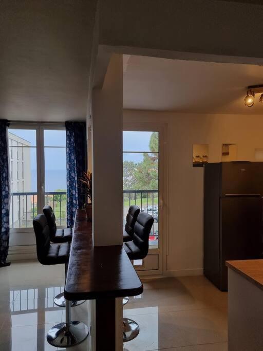 Appartement Vue Mer Avec Parking Gratuit Sur Place Bastia  Exteriér fotografie